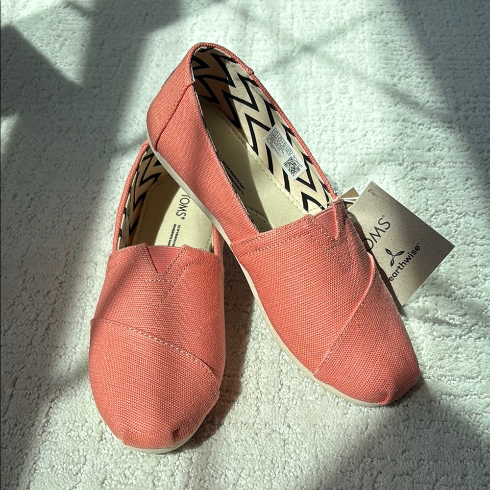 Toms Pink Canvas